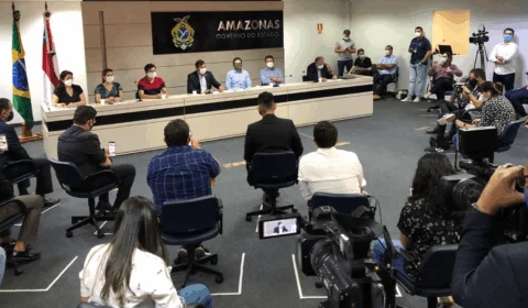 Governo do AM divulga plano de reabertura com regras de convivência segura