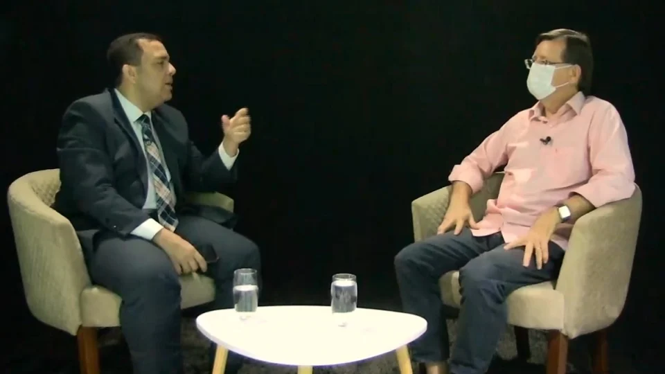 ‘Conversa Política’ recebe o pré-candidato à Prefeitura de Manaus, José Ricardo