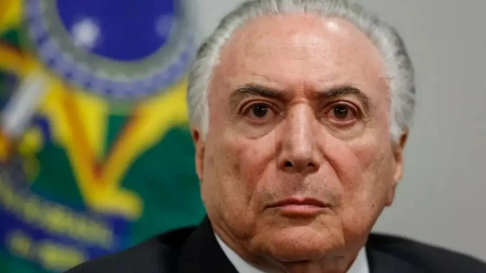 Bolsonaro convida Temer para chefiar missão humanitária no Líbano