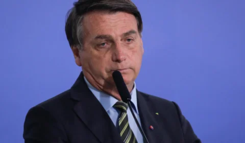 Oposição apresenta à Câmara “superpedido” de impeachment de Bolsonaro