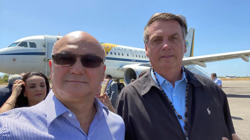 Coronel Menezes usa estratégia de Bolsonaro e anunciará possível secretariado antes do 1º turno