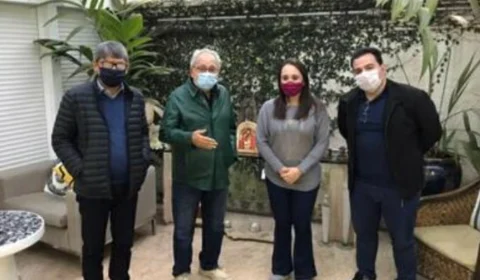 Aos 81 anos e com contas reprovadas no TCE-AM, Amazonino tenta voltar ao comando de Manaus