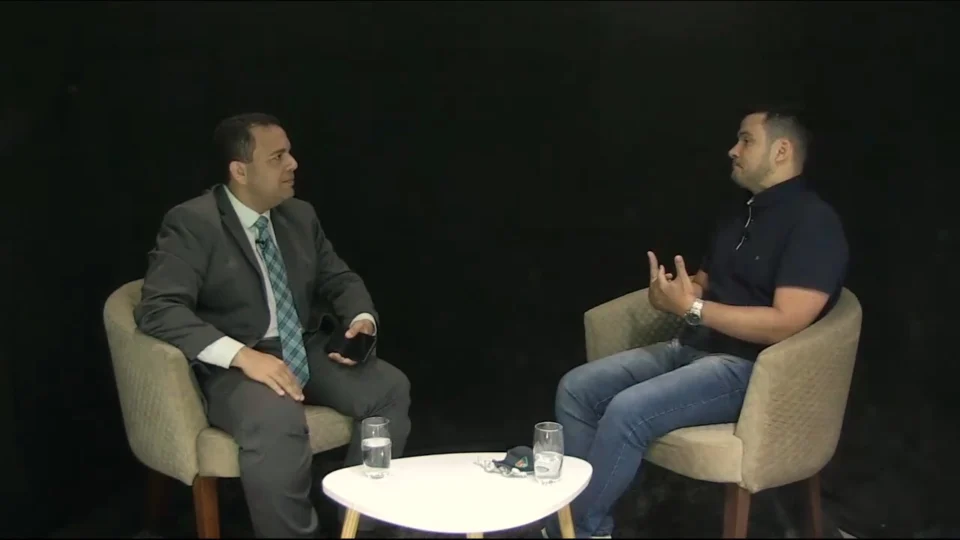 ‘Conversa Política’ recebe o pré-candidato à Prefeitura de Manaus, Alberto Neto