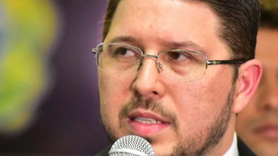 Carlos Almeida perde, no STJ, ação contra o Tribunal de Justiça do Amazonas