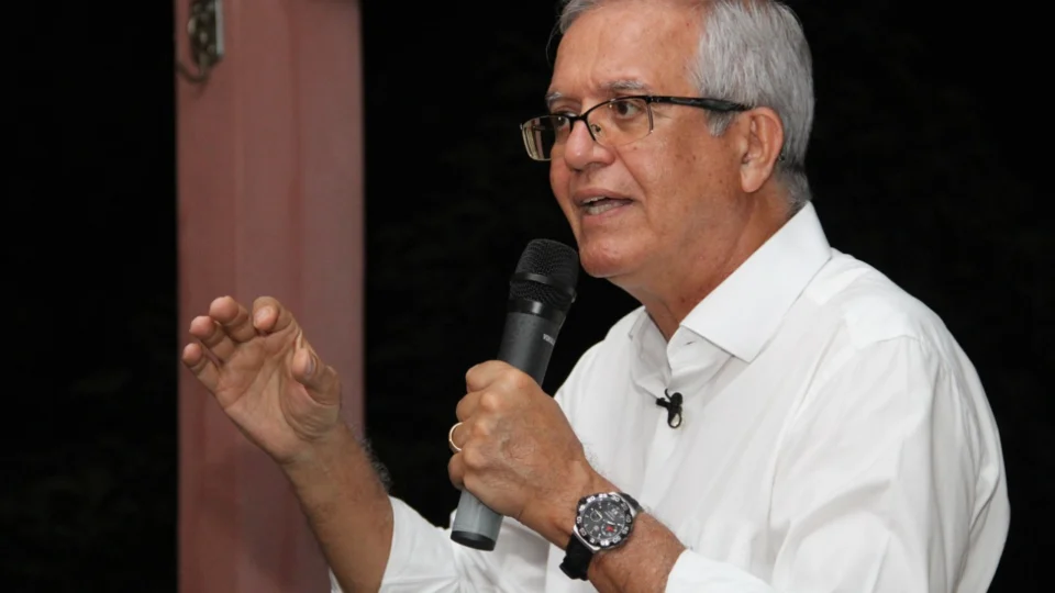 Romero Reis declara mais de R$ 25 milhões em bens; Nicolau declara R$ 67 mil