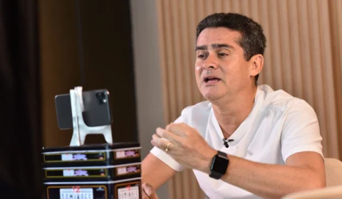 Justiça Eleitoral derruba fake news contra David Almeida