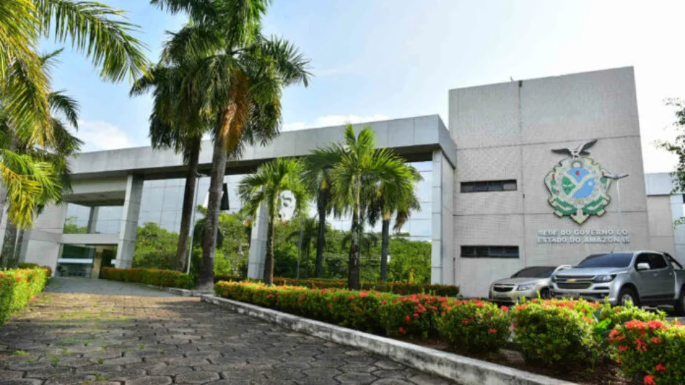 Governo publica decreto que visa otimizar gastos públicos no Amazonas