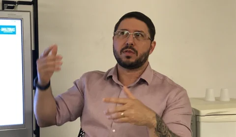 Investigado pela PF e envolvido em escândalos, Carlos Almeida ‘desaparece’ da vice-governadoria