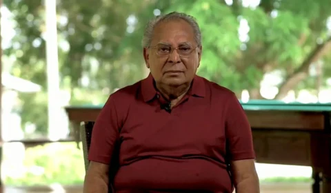 Amazonino aposta em proximidade de jovens políticos para tentar voltar ao comando do Amazonas