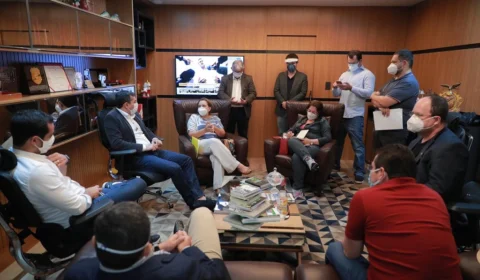 MPs e Defensorias decidem se manifestar sobre funcionamento do comércio em Manaus