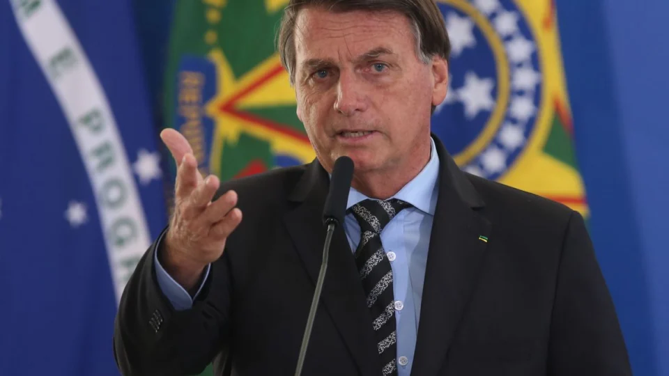 Bolsonaro cumprimenta Joe Biden e divulga carta enviada ao novo presidente