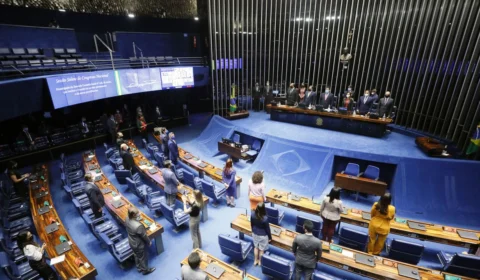 Congresso autoriza Lei que permitirá doar vacinas contra a covid-19 para outros países