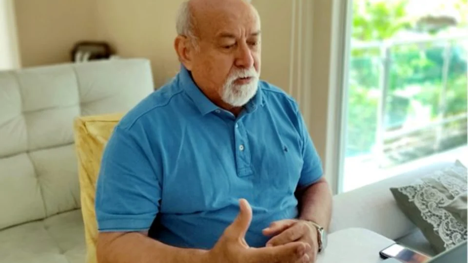 Deputado Belarmino Lins pede antecipação da colação de grau de formandos da Saúde para o combate à pandemia