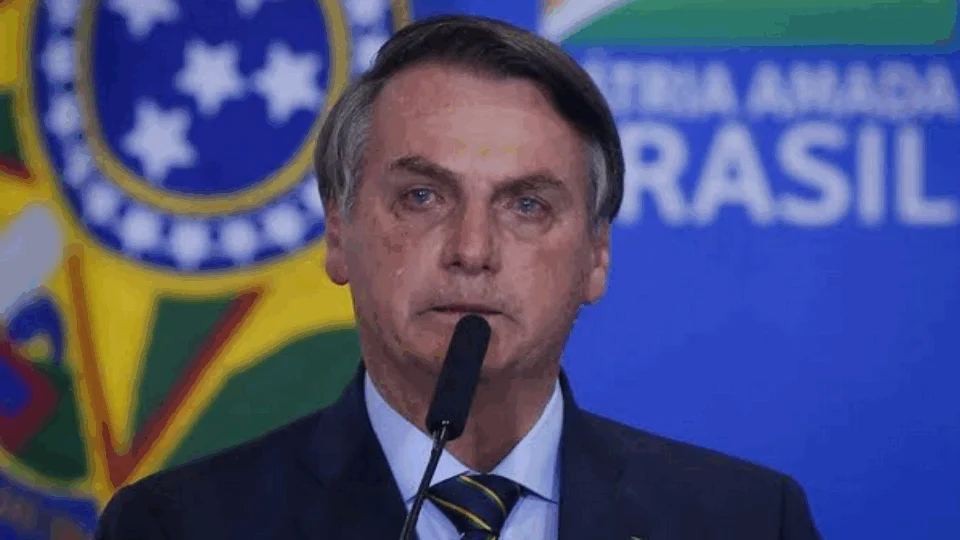 ‘Todo mundo me culpa; tudo sou eu, mas se Deus quiser eu fico até 2022’, diz Bolsonaro