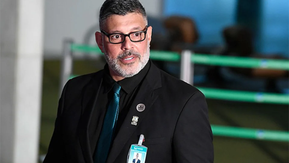 Alexandre Frota quer obrigatoriedade para a vacinação de senadores e deputados