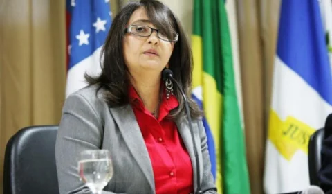 Justiça Federal suspende entrega das mais de 132 mil doses de vacinas AstraZeneca no AM