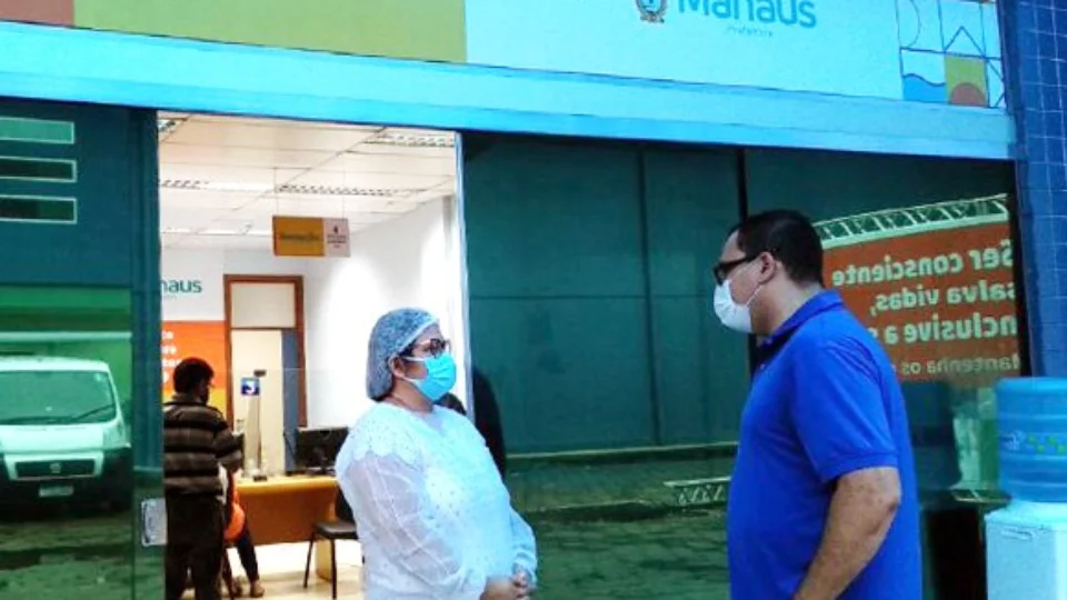 Vereador fiscaliza atendimento de pacientes com Covid-19 em UBSs de Manaus
