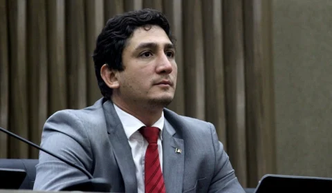 Reizo diz que vai se dedicar na luta contra a Covid-19: ‘Deixo o cargo a disposição’