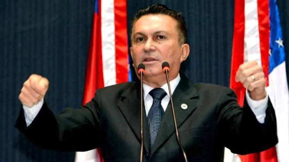 TCE-AM nega pedido de afastamento do titular da Semulsp, Sabá Reis