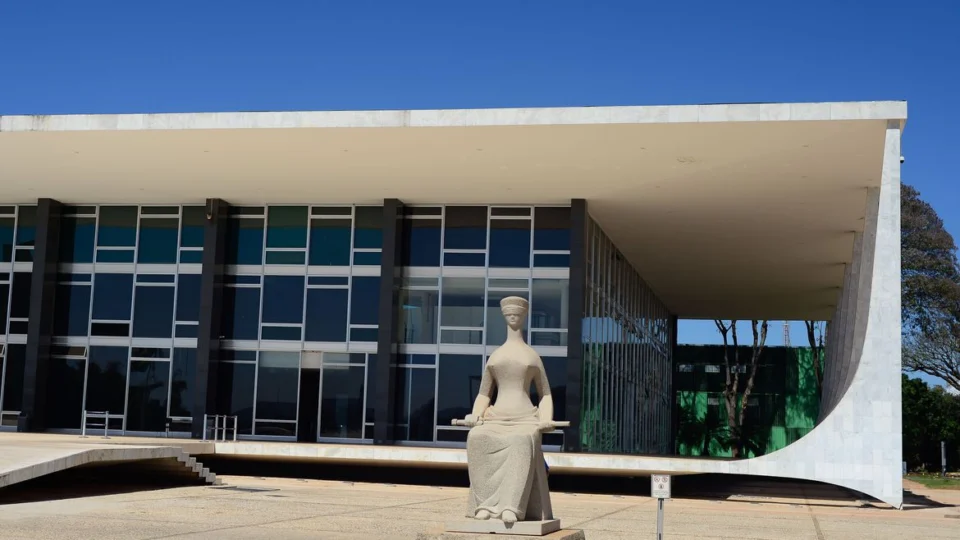 Supremo Tribunal Federal retoma sessões após recesso