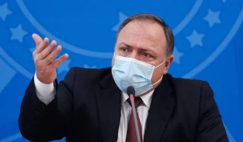 Exército ignora Lula e proíbe acesso a documentos de Pazuello