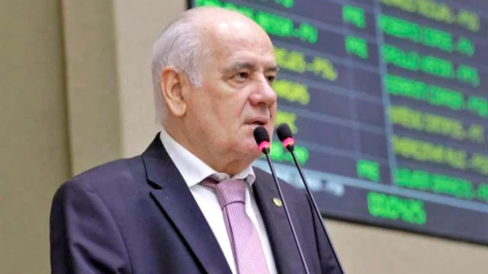 ‘Vacinar é a nossa única arma’, diz Serafim sobre recorde de vacinados em Manaus