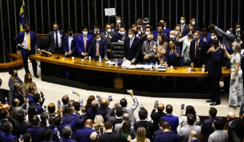 Eleição para mesa diretora da Câmara é adiada para esta quarta (3)