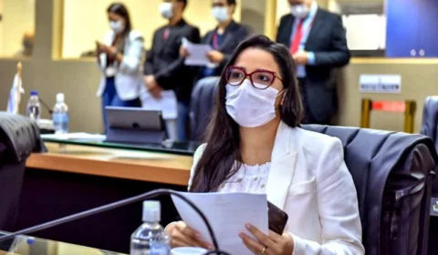 Deputada Mayara Pinheiro cobra criação de consórcio para aquisição direta de vacinas contra Covid-19