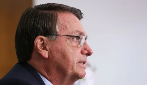 Bolsonaro se reúne com novos presidentes da Câmara e do Senado