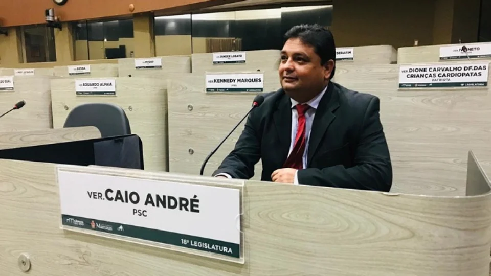 Vereador Caio André questiona fala de Dermilson Chagas sobre cortes no Esporte e na Cultura