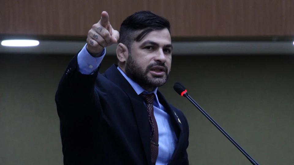 Capitão Carpê solicita da Prefeitura a realização de concurso público para Guarda-Municipal