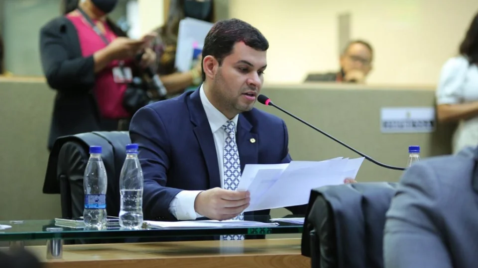 Deputado pede redução do ICMS da cesta básica e gás de cozinha