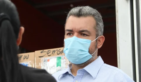 Peixoto denuncia Amazonas Energia ao MPF por cortes, sem aviso, em plena pandemia  