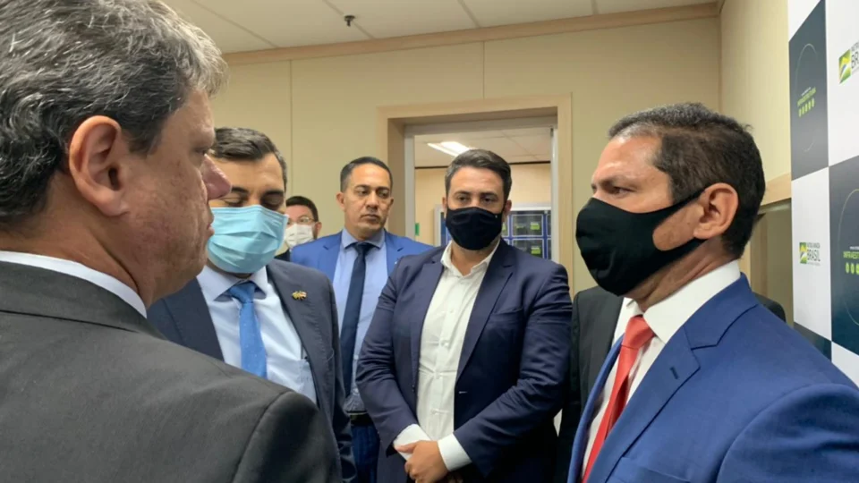 Marcelo Ramos anuncia Frente Parlamentar da BR-319 ao ministro de Infraestrutura