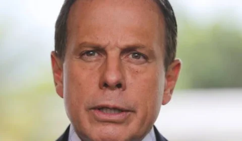 Wilson Lima deixa de participar de reunião com governadores, após João Dória trocar pauta de última hora