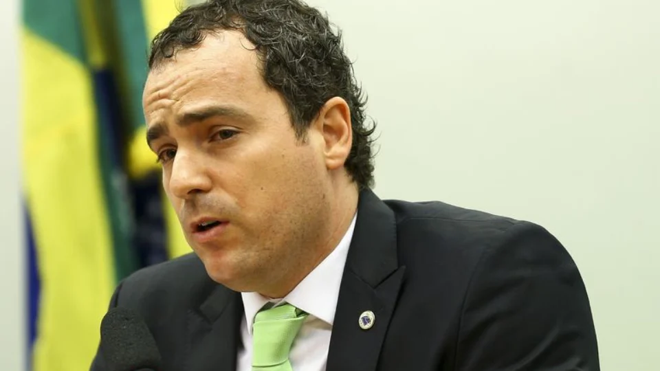Justiça obriga presidente do Ibama a responder questionamentos do MPF