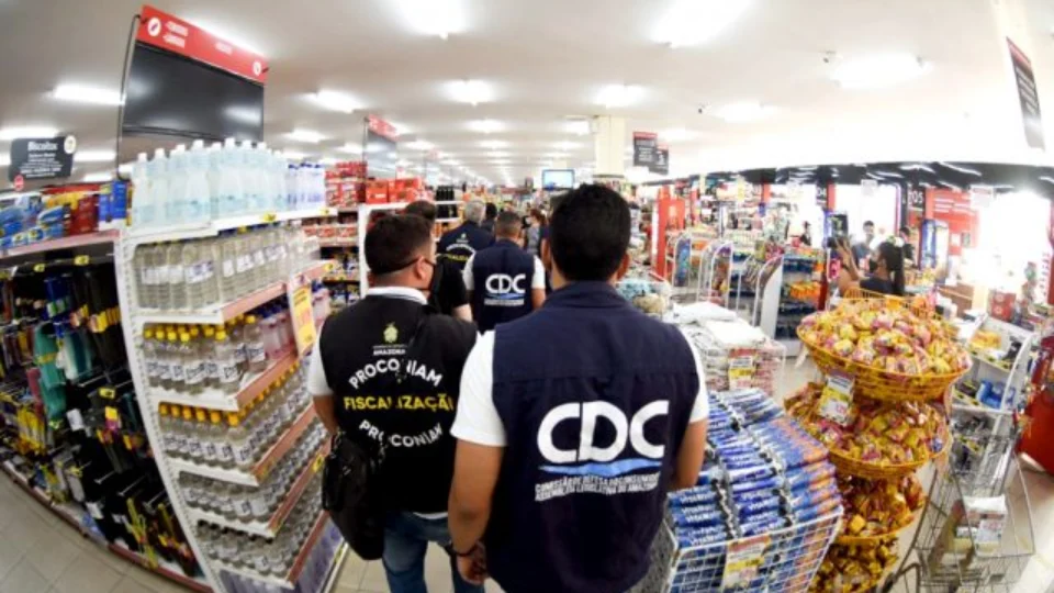 Comissão do Consumidor da Aleam constata variação de 44,3% no valor da cesta básica em Manaus