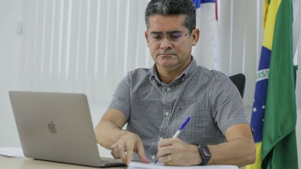 Prefeitura homenageia a Amazonino Mendes com nome de avenida e Parque, em Manaus