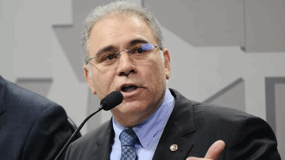 Senadores pedem vacina e coordenação da crise após anúncio de novo ministro da Saúde