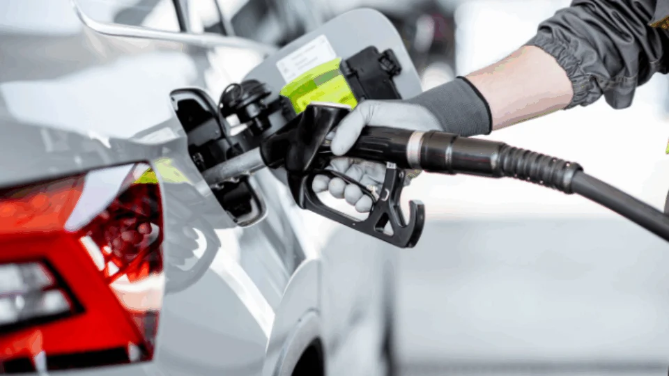 Câmara aprova texto-base que limita ICMS sobre combustíveis e energia elétrica