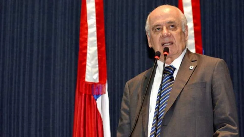 Após agressões, Serafim Corrêa presta solidariedade à delegada-geral Emília Ferraz