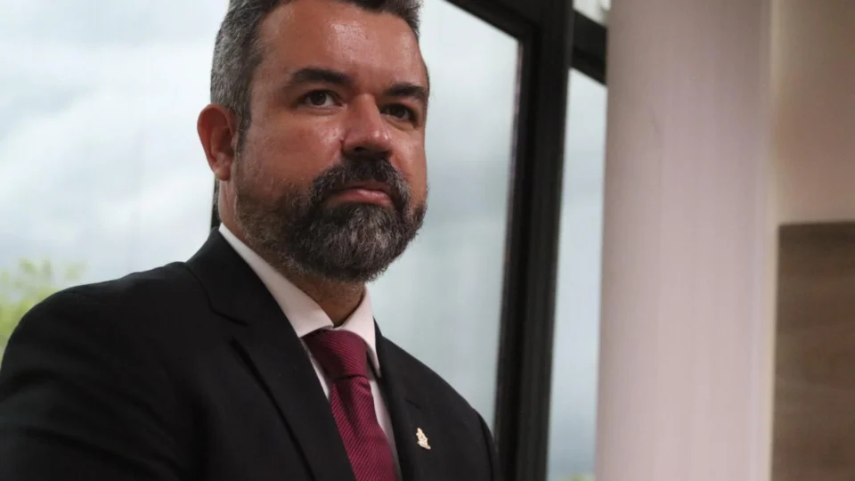 Vereador Peixoto propõe a criação dos projetos Prosamim Manauara e Pró-becos