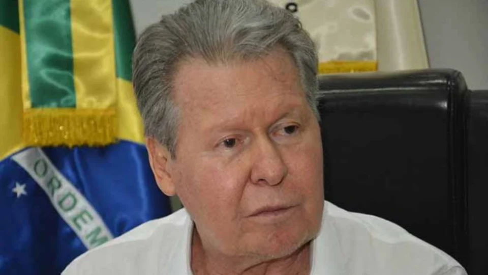 Sem pesquisa científica e baseado em seu ‘instinto’, Arthur Neto anuncia nova onda de Covid