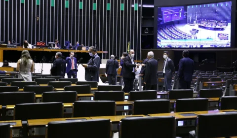 Câmara aprova MP que amplia margem do crédito consignado até o fim de 2021