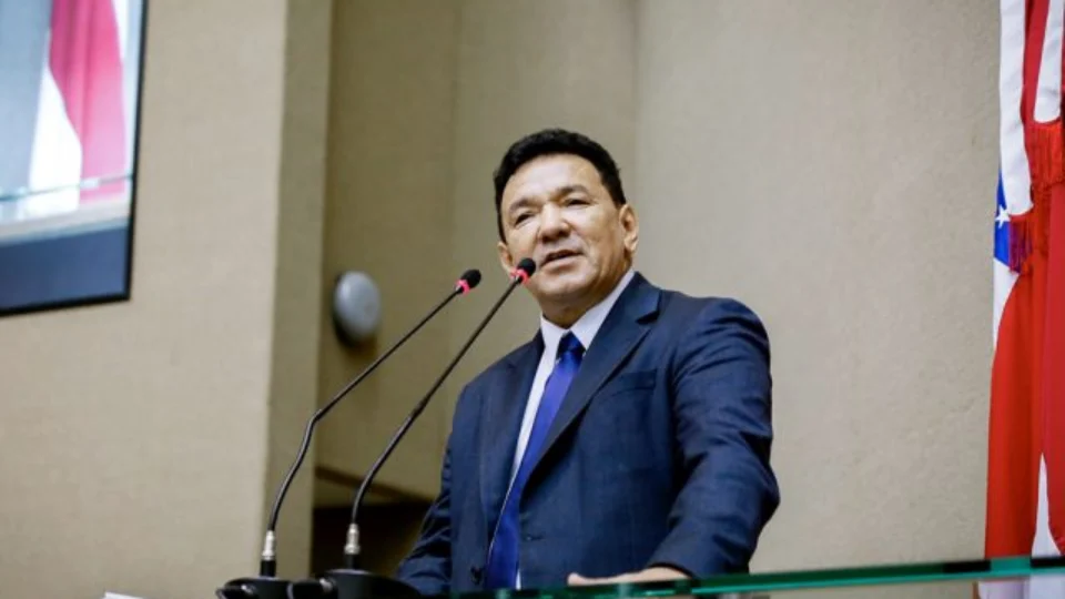 ‘Parintins está R$ 200 milhões mais pobre’, diz Tony Medeiros