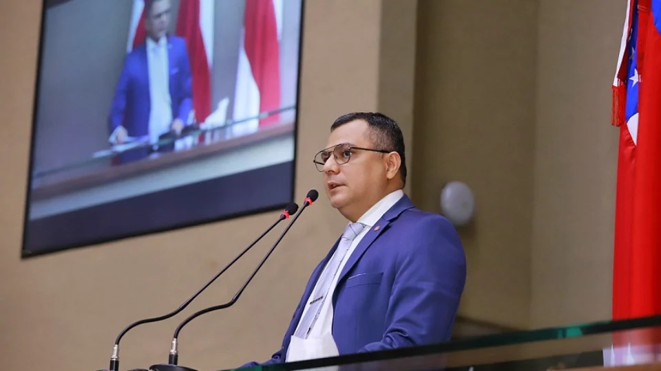 MP-AM expede recomendação para obrigatoriedade de vacinação contra Covid-19 em crianças e adolescentes