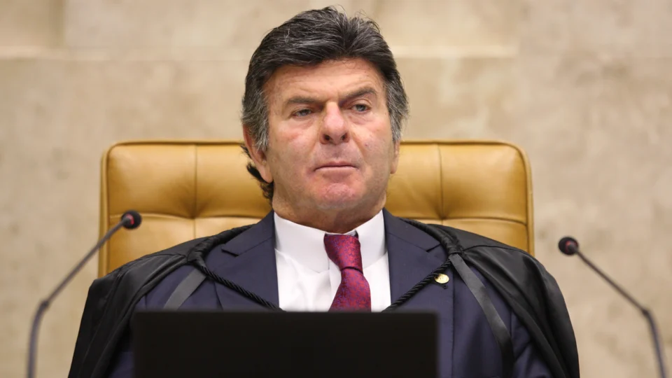 STF começa julgamento sobre liberação de cultos e missas presencias