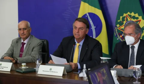 Bolsonaro diz que país oferece oportunidades únicas a investidores