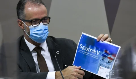 CPI: Anvisa explica entraves na aprovação da vacina Sputnik V