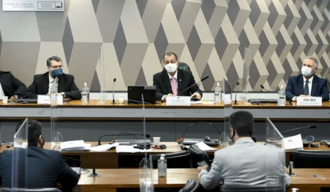 Ernesto Araújo diz à CPI da Pandemia que não houve atritos com a China